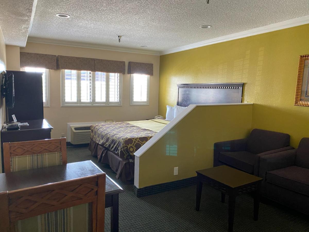 Travelodge By Wyndham Chatsworth Los Angeles Exteriör bild