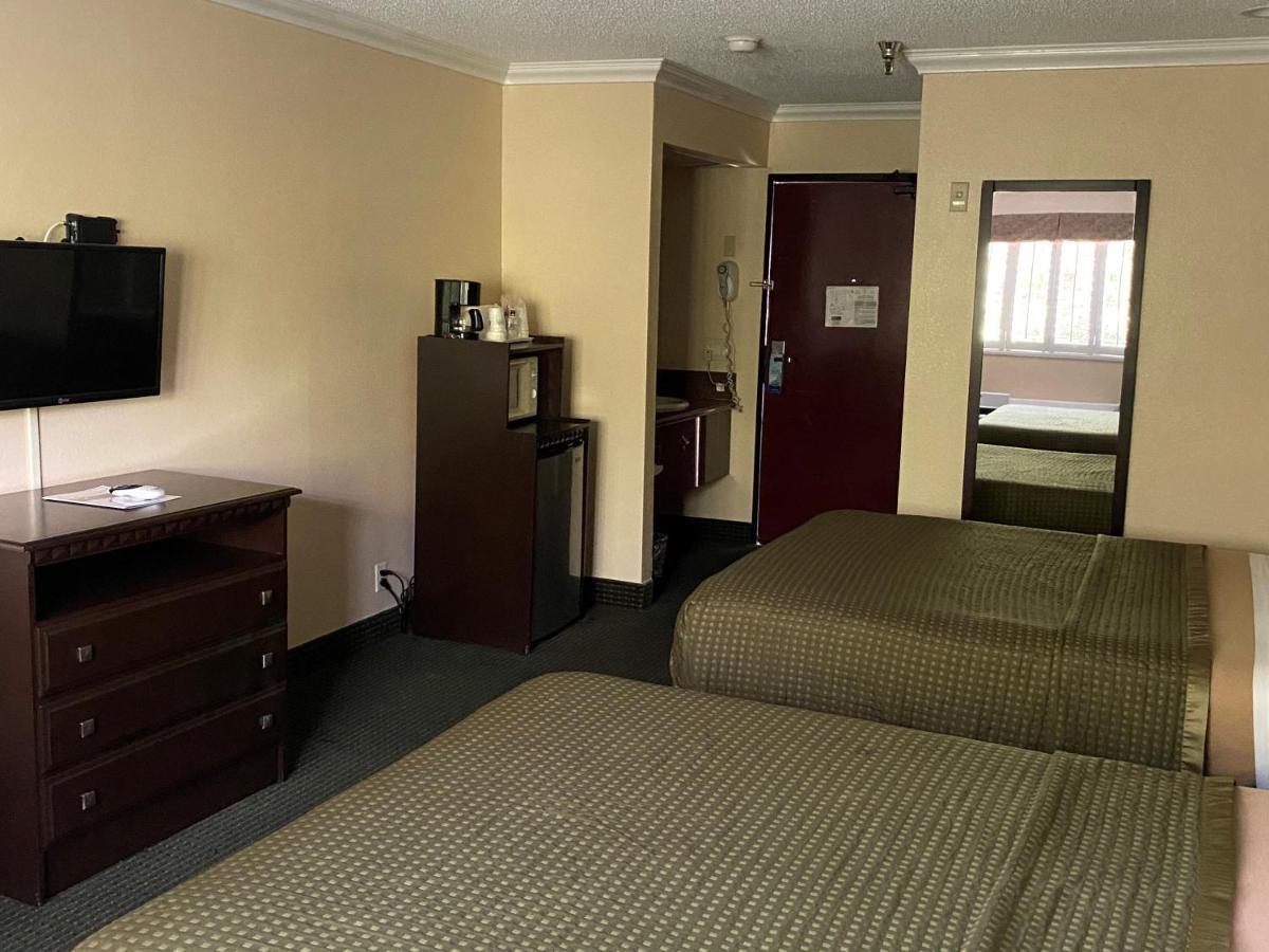 Travelodge By Wyndham Chatsworth Los Angeles Exteriör bild