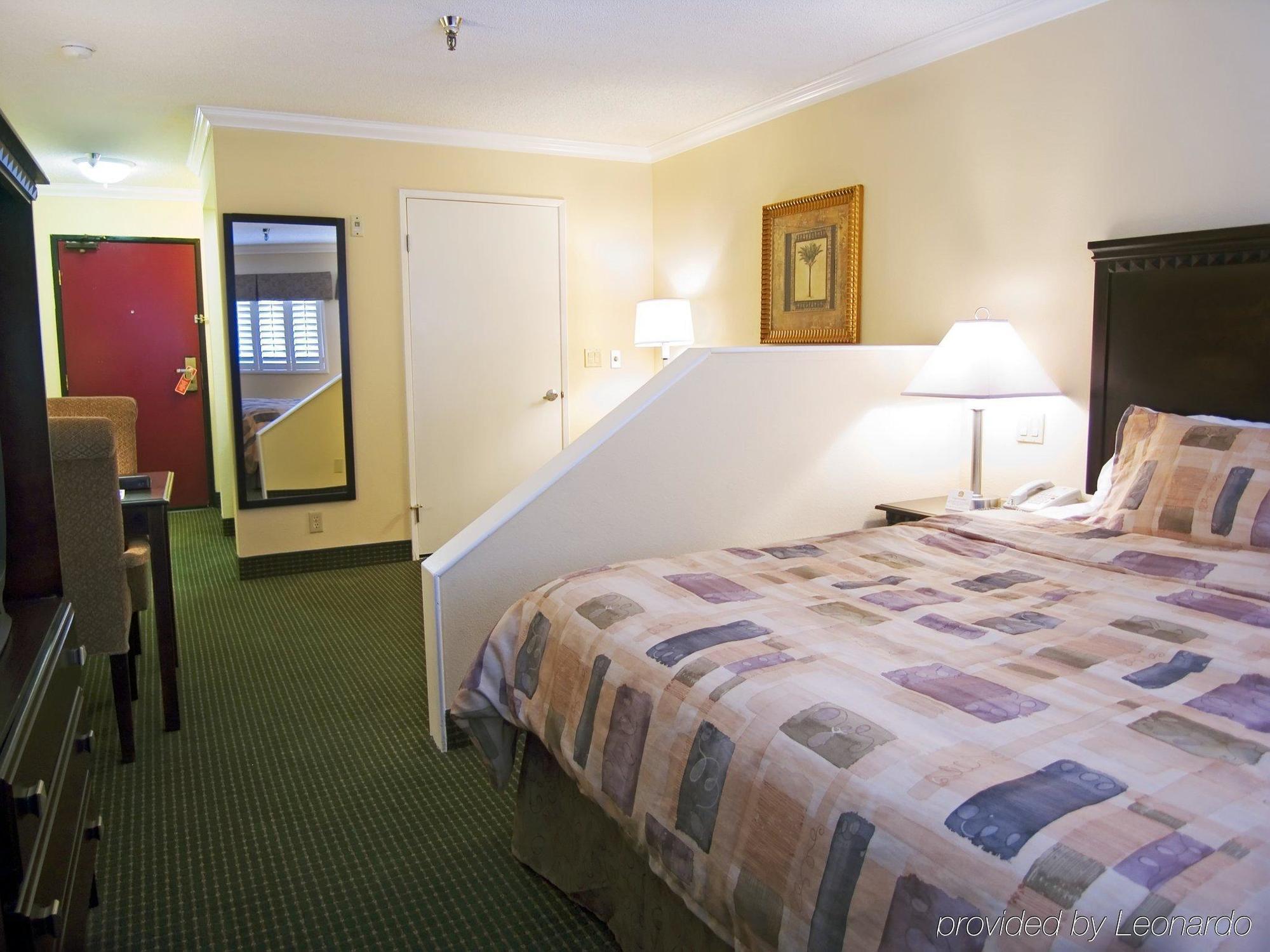 Travelodge By Wyndham Chatsworth Los Angeles Exteriör bild