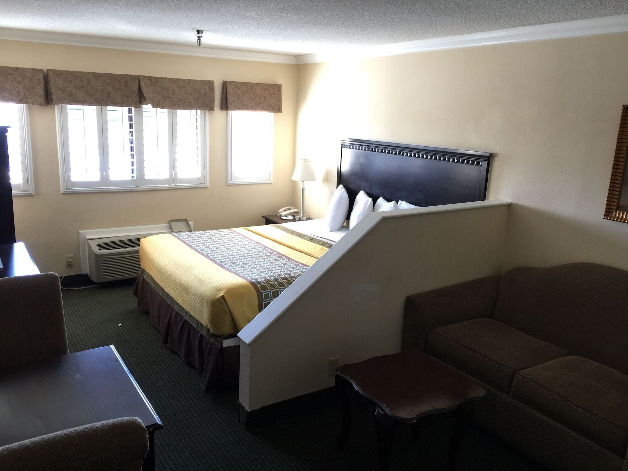 Travelodge By Wyndham Chatsworth Los Angeles Exteriör bild