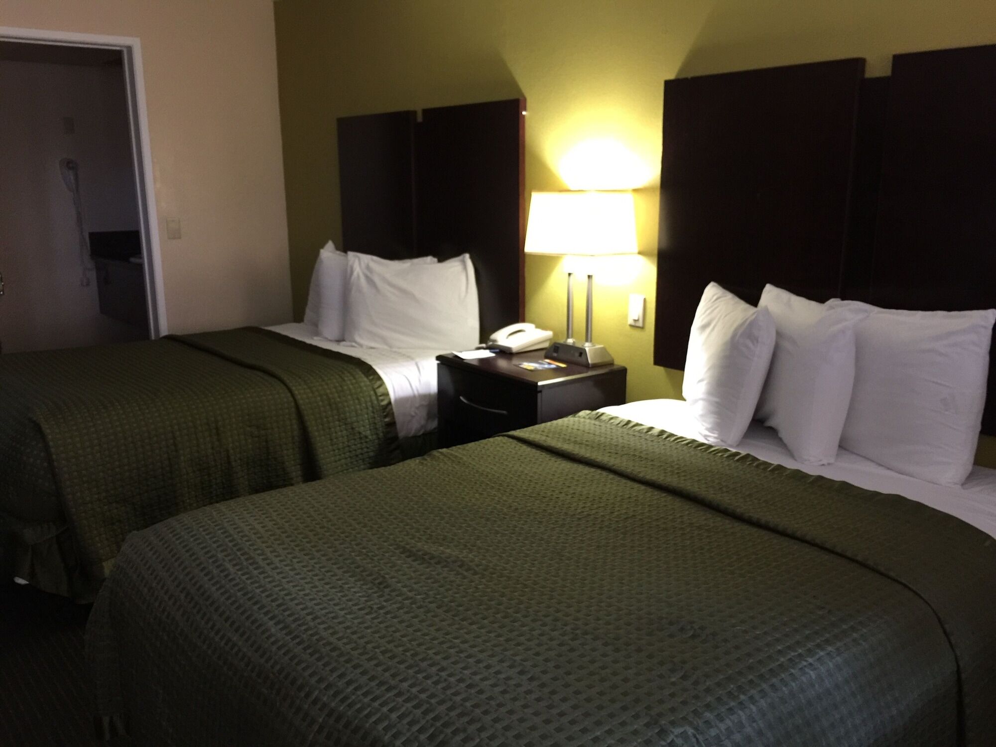 Travelodge By Wyndham Chatsworth Los Angeles Exteriör bild
